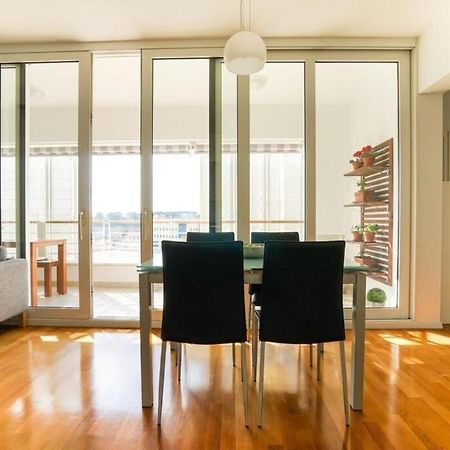 Apartment Zara White Bagian luar foto